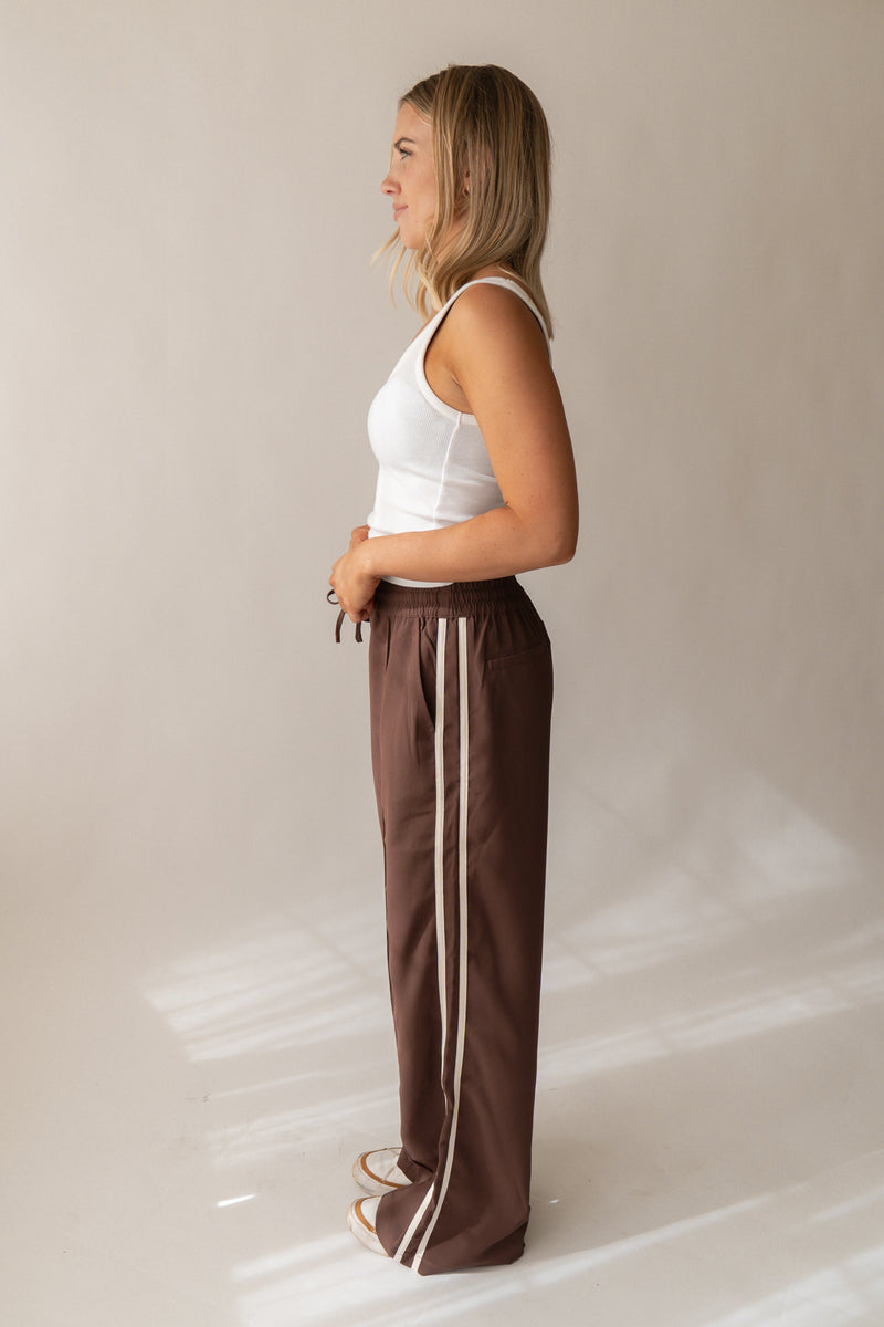 Classic Track Pant - Sandlewood