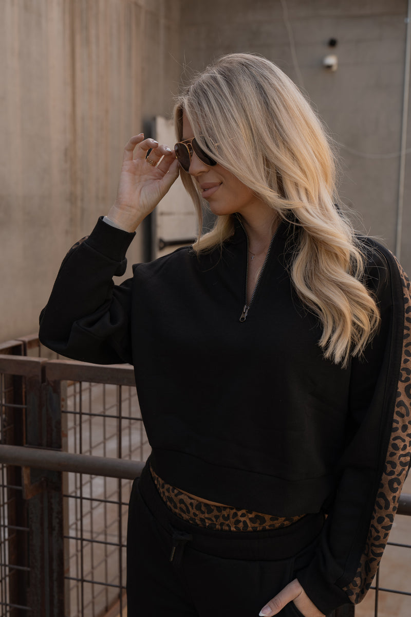 Touch of Leopard Zip