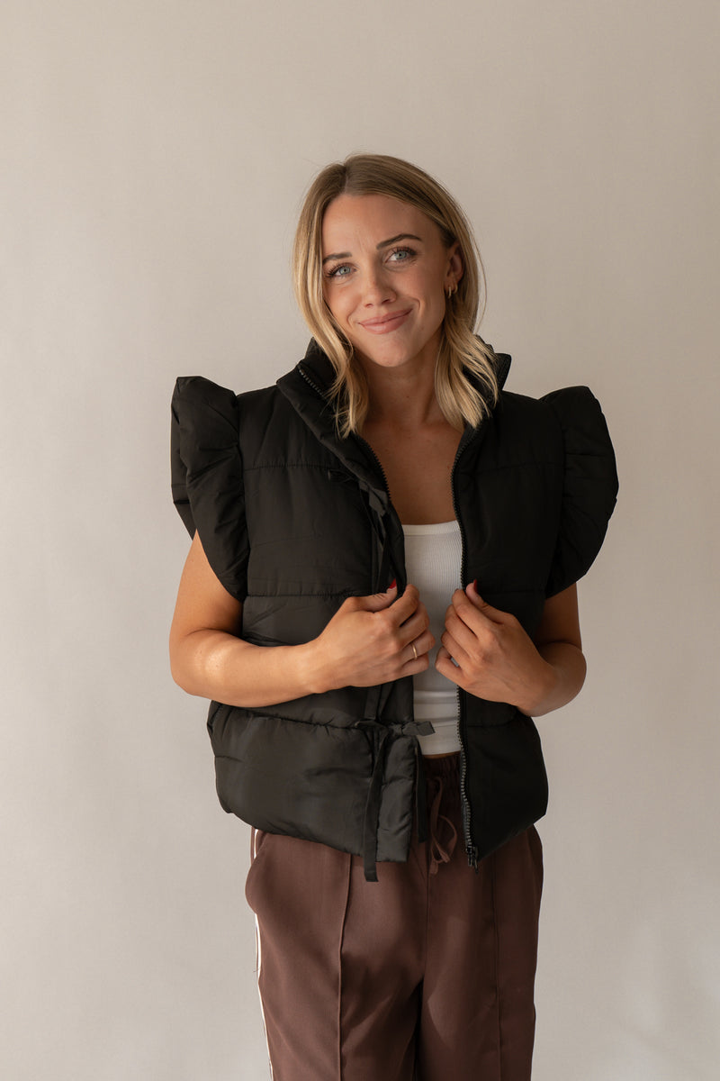 Puffer Vest With Style - Black
