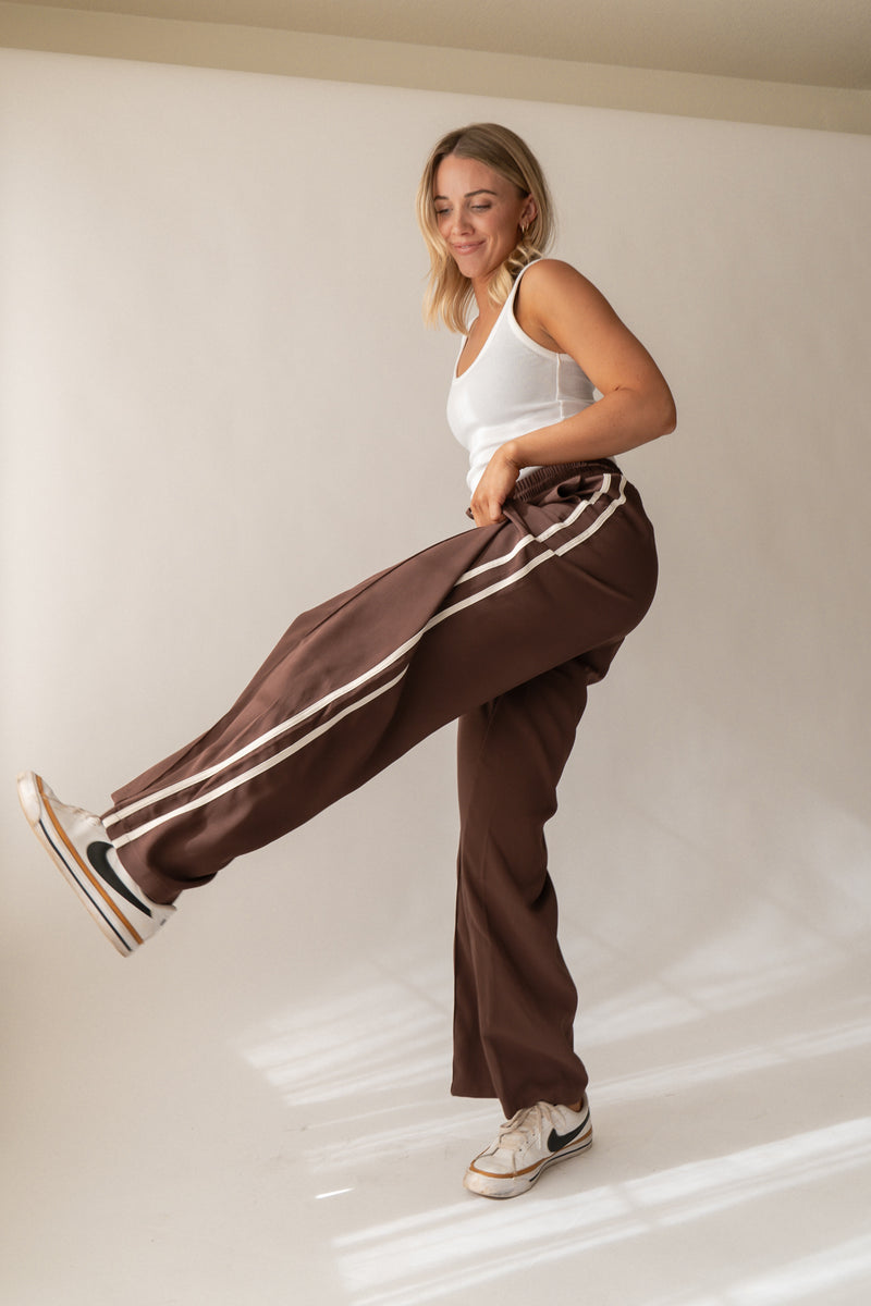 Classic Track Pant - Sandlewood